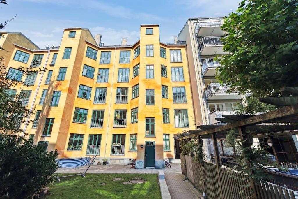 Nyistandsat 1br I Hjertet Af Norrebro Copenhague